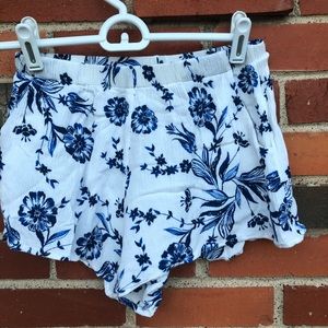 Show Me Your MuMu Cabana shorts